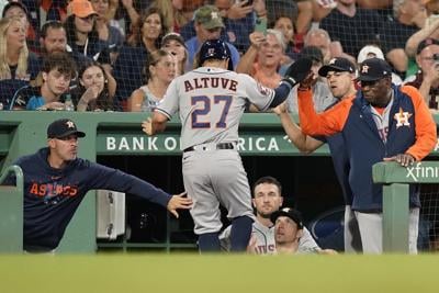 Houston Astros: Jose Altuve injury update after hit by pitch