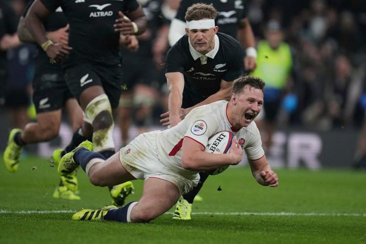 England downs New Zealand at Twickenham and ends All Blacksu0026#39; Grand Slam hopes