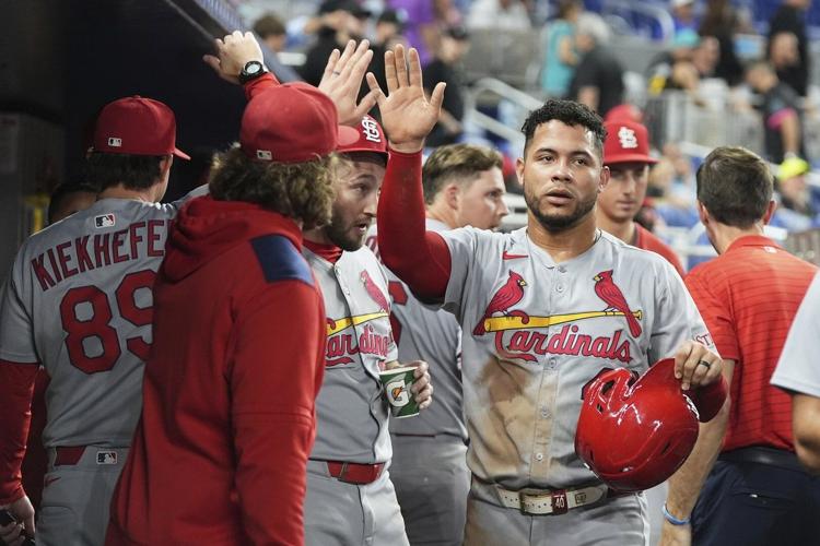 Cardinals snap 5-game losing streak with 8-3 win over Marlins