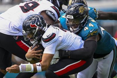 Texans' offense sputters again in 17-10 loss to Jaguars to fall to 0-3