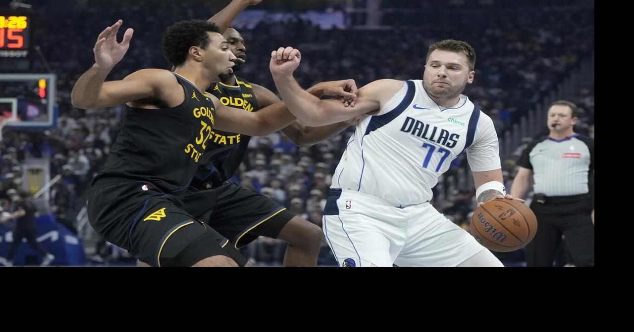 Stephen Curry steals the show in Klay Thompson's emotional return to Chase Center