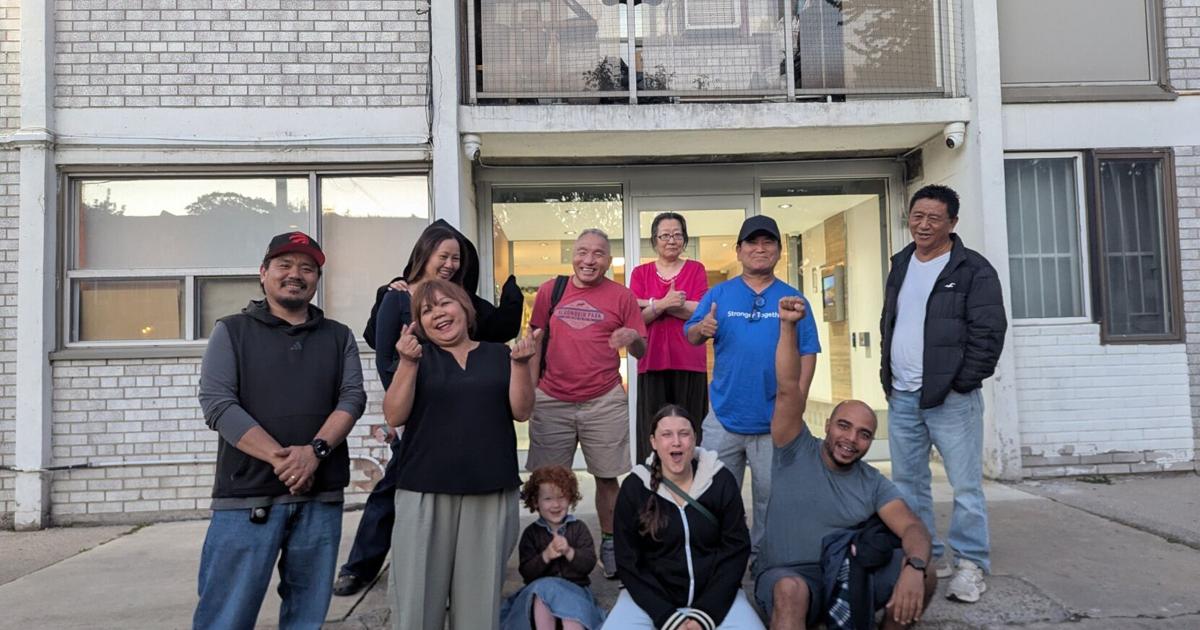 Parkdale tenants end six-month rent strike after landlord withdraws AGI request - Toronto Star