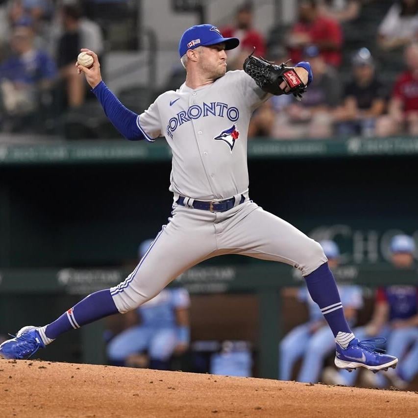 Blue Jays drop series finale to Rangers behind strong Martin Perez