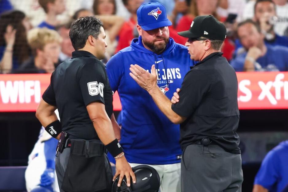 Blue Jays edge Red Sox despite umpires' controversial ruling — here's why Boston was awarded a run