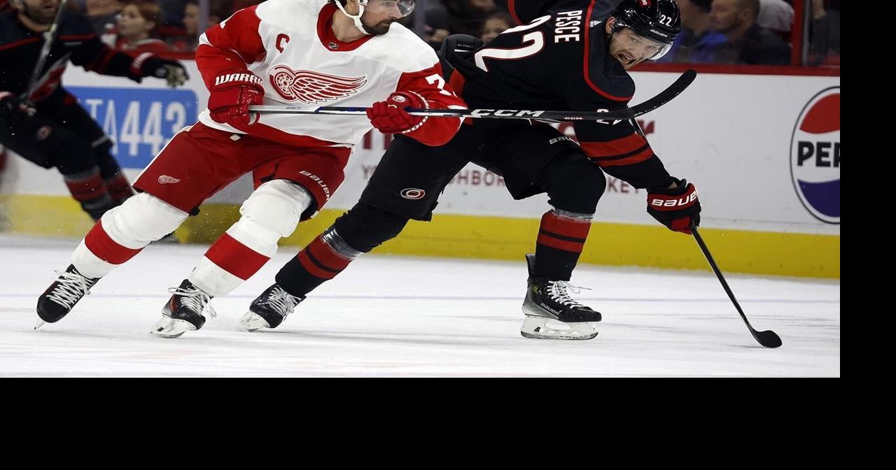 Svechnikov breaks tie in 3rd period as Hurricanes clip Red Wings 4-2