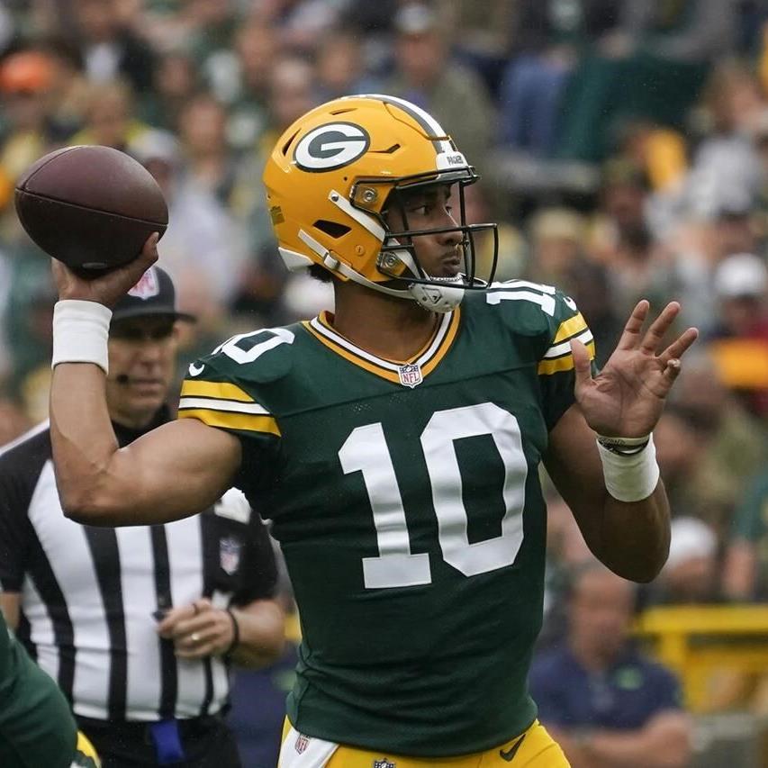 Love connects with Watson on TD pass as Packers close preseason with 19-15  victory over Seahawks
