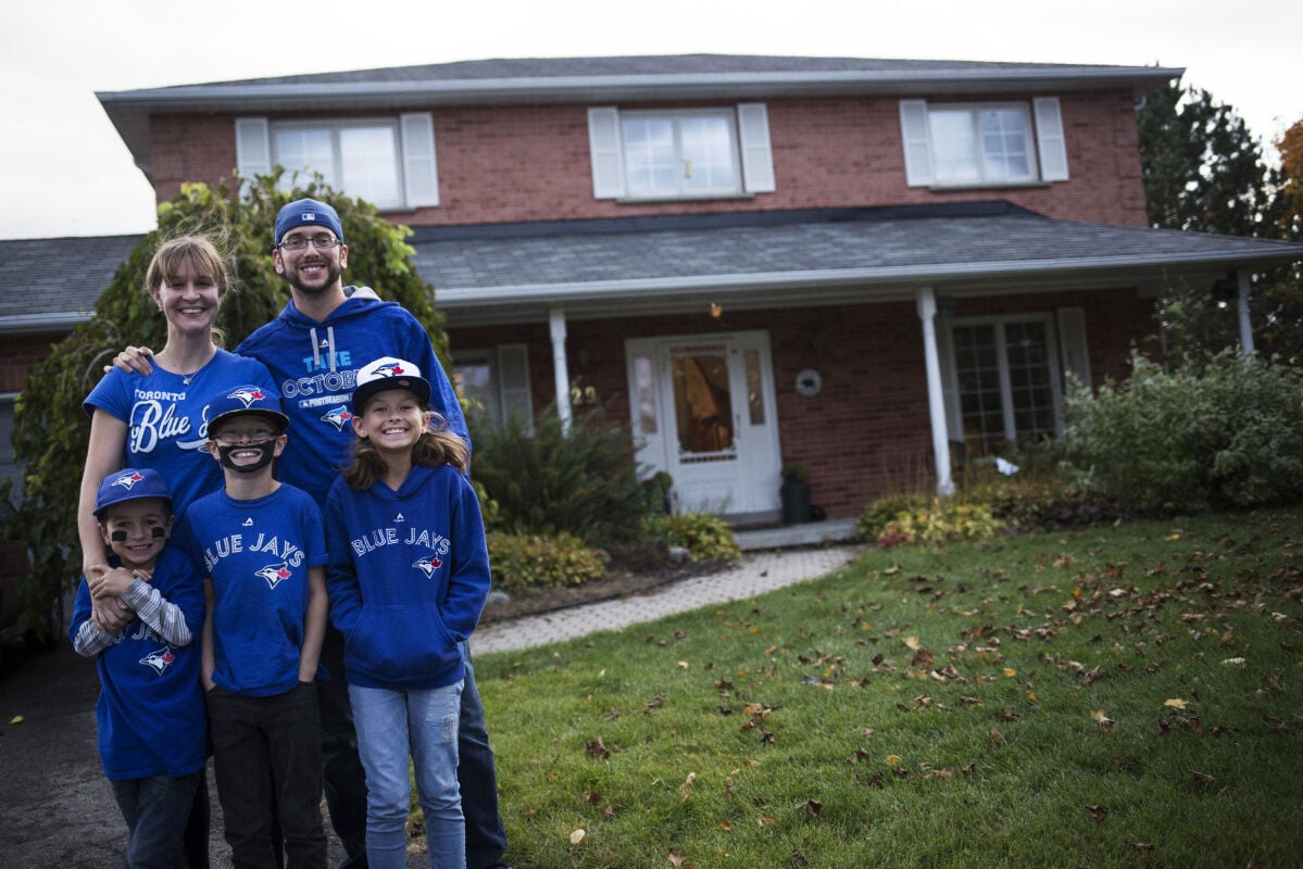 Mini Bautista' a big hit with Blue Jays fans