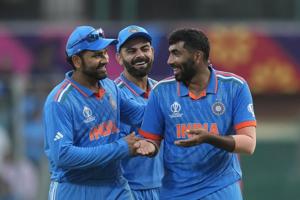 Virat Kohli sort l'Inde du pétrin et inspire une victoire de 6 guichets contre l'Australie à la Coupe du monde de cricket