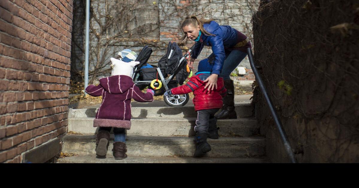 Unlicensed home daycares in Ontario oppose regulation