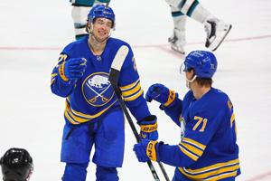 NHL roundup: Quinn’s hat trick fuels Sabres’ eighth straight win in 6-3 rout over Sharks