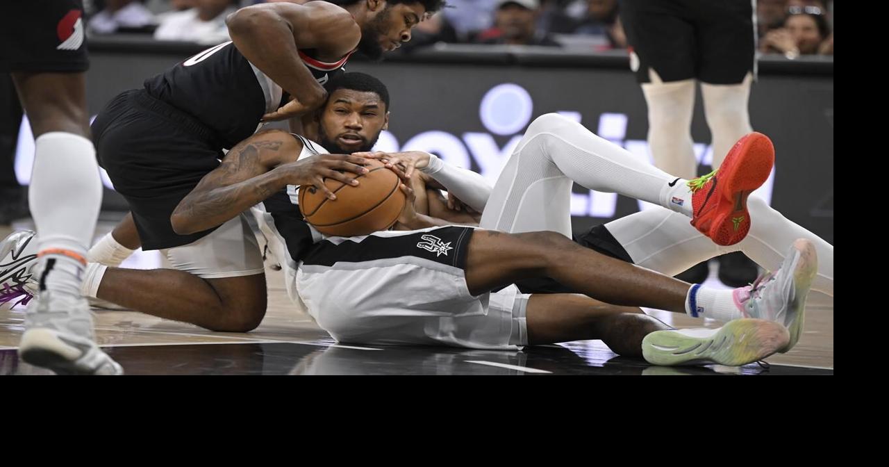 Spurs beat Trail Blazers 118-105, with Popovich missing his 4th straight game
