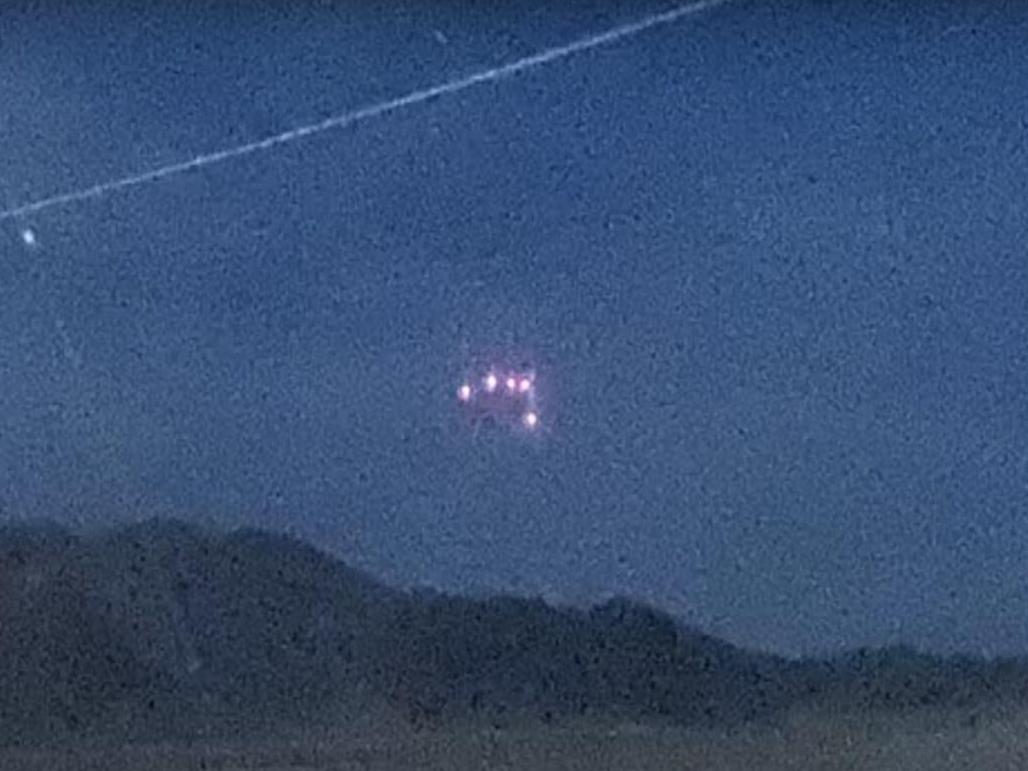 Group Investigates Mystery Triangle UFO Spotted Above, 43% OFF