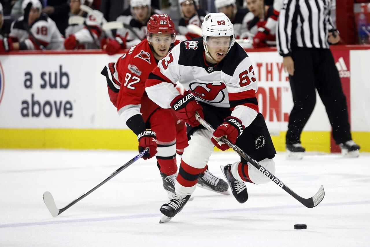 Hurricanes Top Devils, Go Up 2-0 In 2nd-round Playoff Series