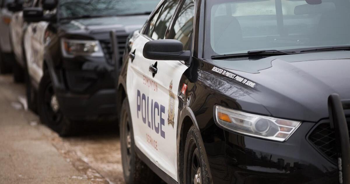 Teen driver dies after losing control of vehicle, crashing into street ...