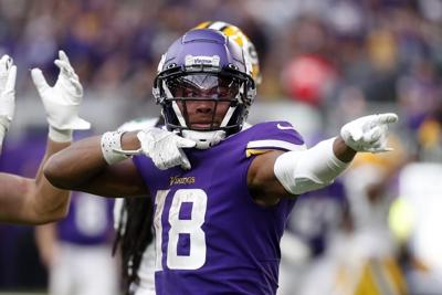 In-motion Jefferson keeps Vikings moving in new offense