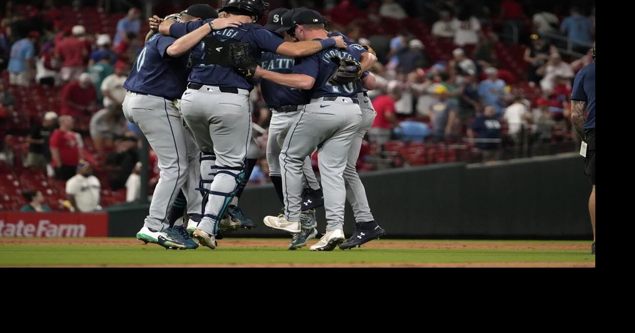 Dylan Moore's HR, Bryce Miller's 6 scoreless innings carry Mariners past Cardinals 6-1