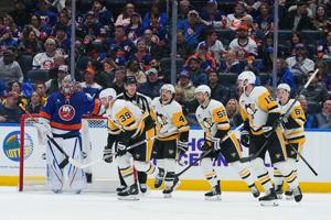 Anthony Mantha and the Penguins blitz the Islanders 8-3 to win a big game in the East playoff race