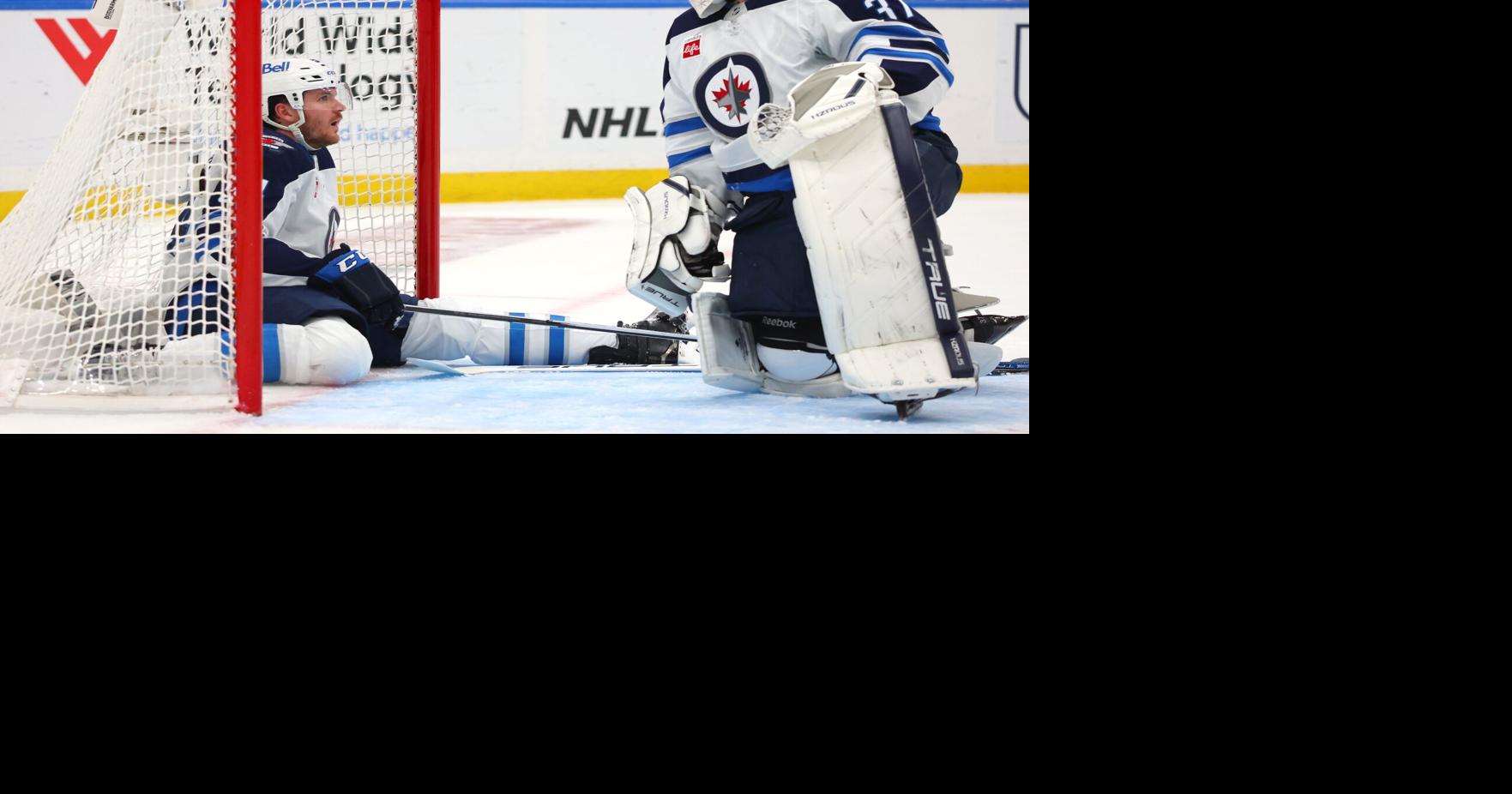 Struggles for Jets' Hellebuyck eerily similar to Luongo
