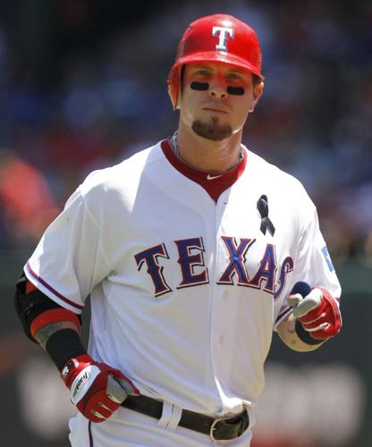 Former Texas Rangers star Josh Hamilton arrested, accused of