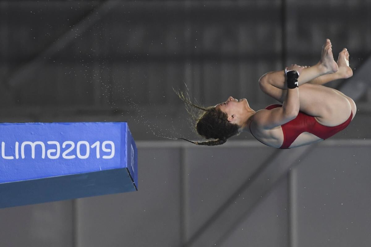 Cyclist Mitchell, divers Benfeito and McKay provide Canadian highlights image
