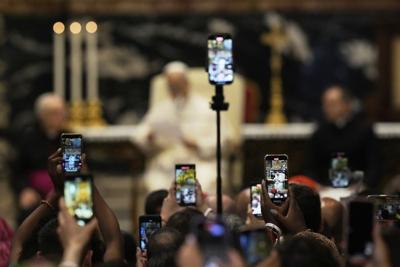 Pope Leo XIV gets rock star's welcome at Catholic influencer festival