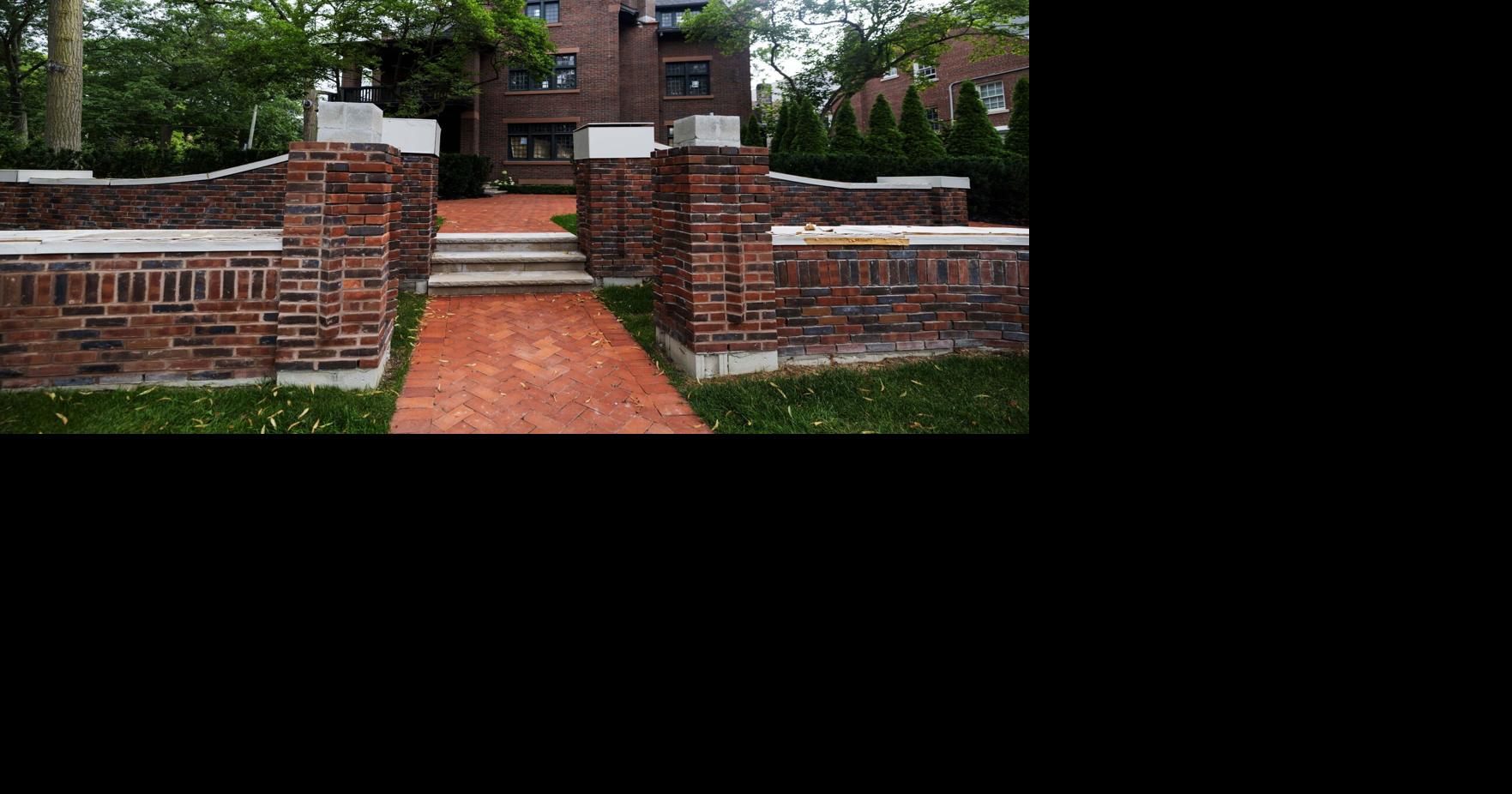 How a red brick wall in Rosedale sparked a nasty neighbourhood feud — and a million-dollar legal battle - Toronto Star