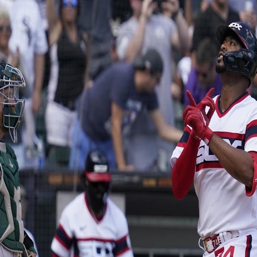 Jose Abreu, Eloy Jiménez homer; White Sox beat A's 4-1