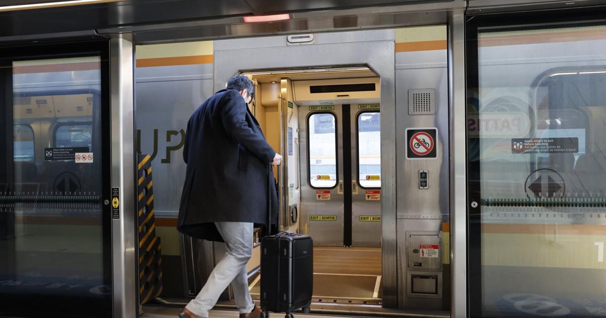 Problems with UP Express tracks dating back to 2015 defy repair attempts, confidential Metrolinx report reveals