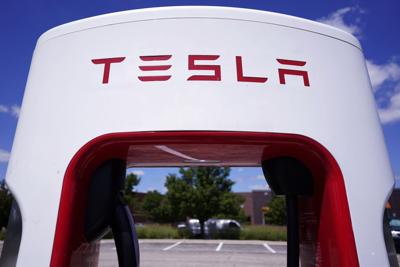 Tesla.JPG