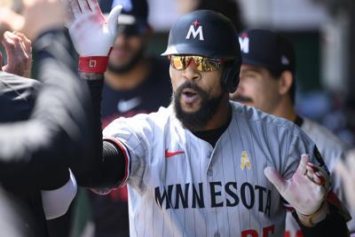 Ober, Buxton, Clemens leads Twins to 5-1 win, drop Royals 2 back for last AL wild card