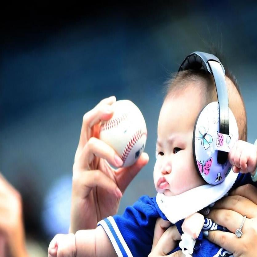 Toronto Blue Jays attendance soars ahead of MLB playoff push