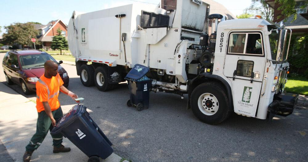 Private garbage collection more efficient: ex-mayor