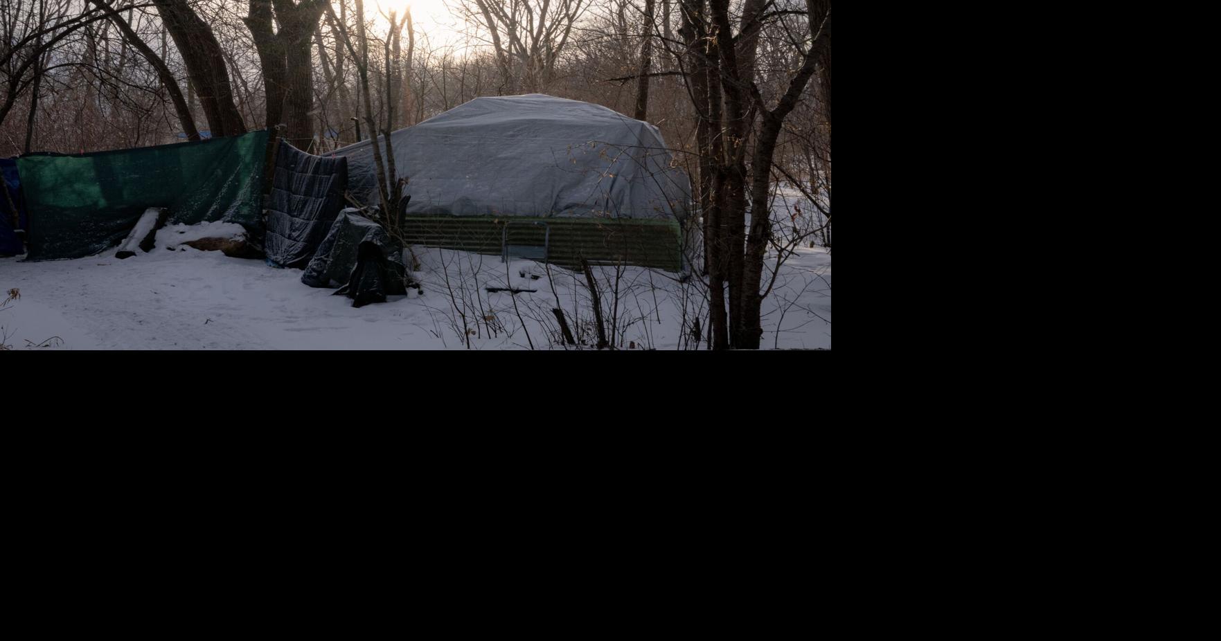 ‘People can die in weather like this.’ Toronto staff tell shelters, warming centres not to turn anyone away as temperatures drop