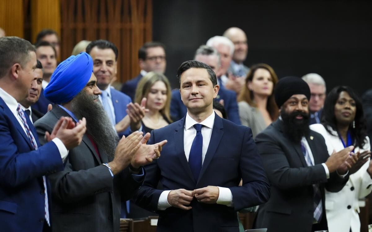 Trudeau And Poilievre Face Off As Parliament Returns