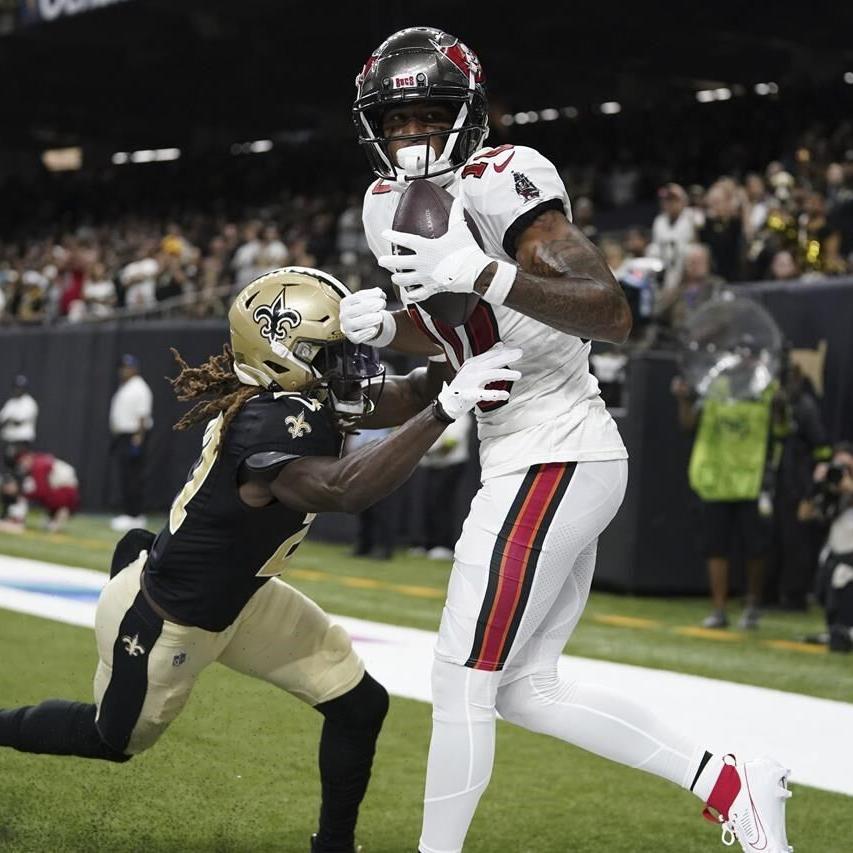 Carr starts, but Saints are lackluster in 26-9 loss to Buccaneers