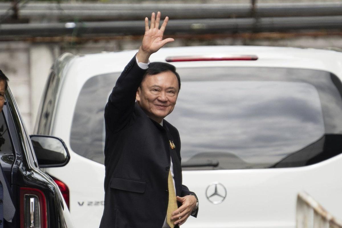 Thailand's former Prime Minister Thaksin makes surprise departure ahead of  a risky court ruling