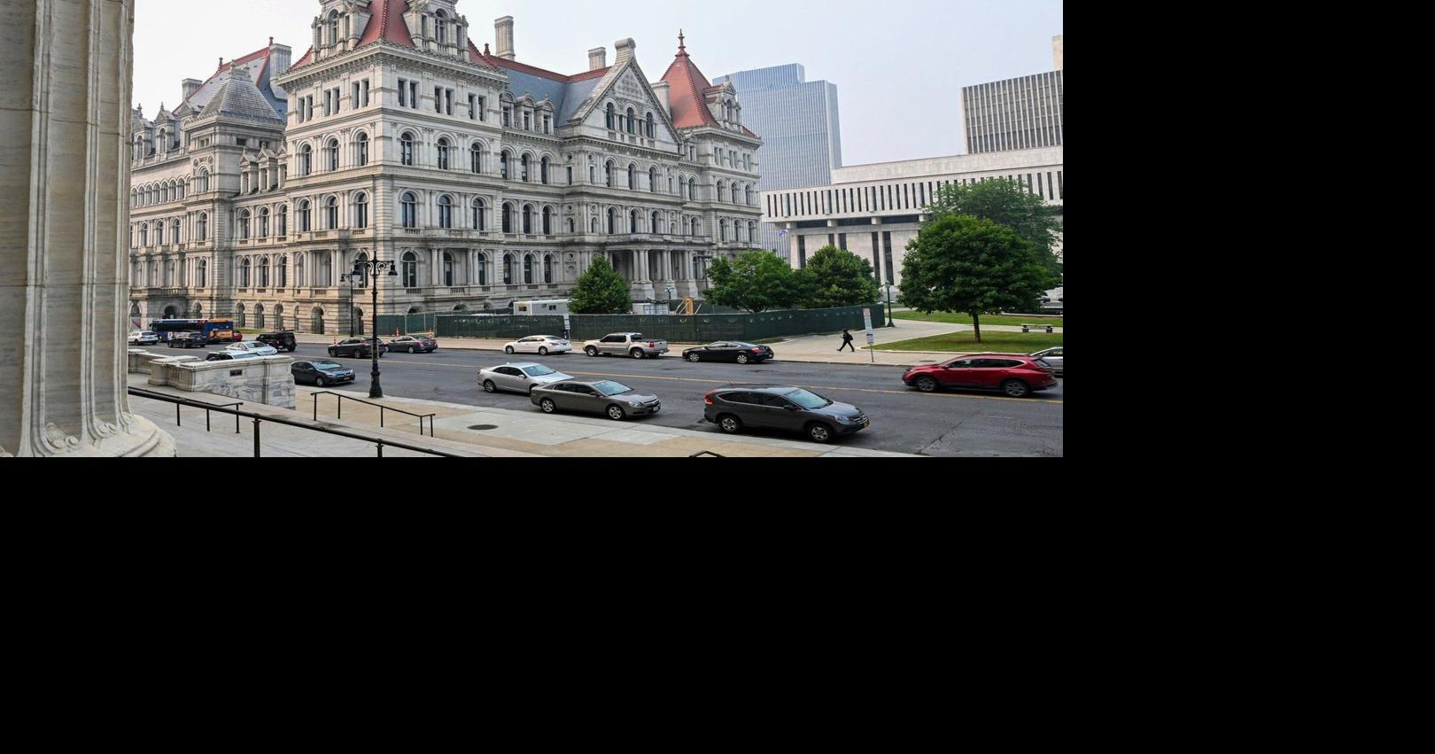 https://bloximages.chicago2.vip.townnews.com/thestar.com/content/tncms/assets/v3/editorial/8/3b/83b2361e-c01f-5071-b6c7-6e4b622ee894/6a1f0e69c8af5.image.jpg?crop=1620,851,0,114&resize=1200,630&order=crop,resize