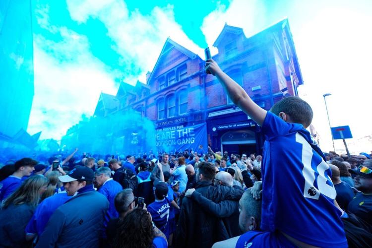Farewell, Goodison Park: Everton wins the last game at its home of 133 years