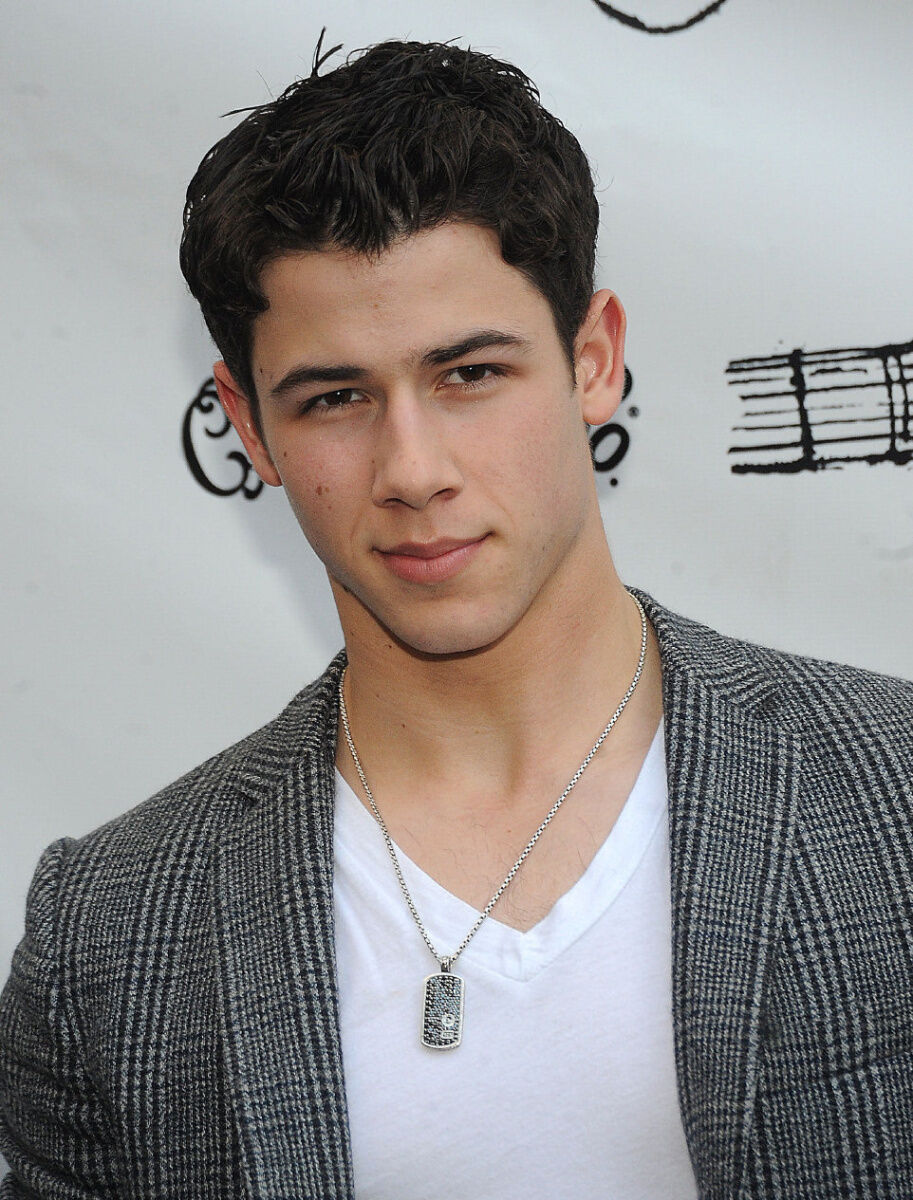 Nick sale jonas necklace