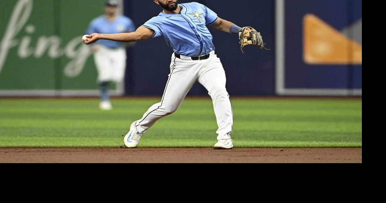 Nationals and infielder Amed Rosario agree to $2 million, 1-year contract
