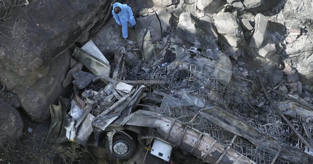 Girl, 8, only survivor of bus crash that kills 45 Easter pilgrims on South Africa's deadly roads - Vimarsana News