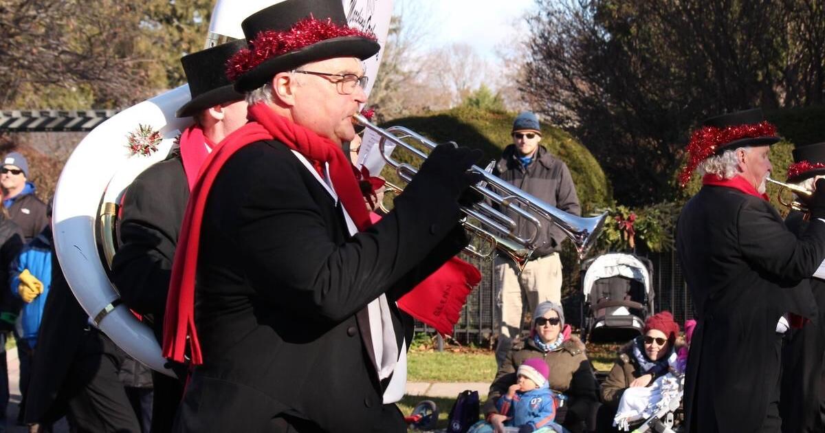 _11_notl_parade_4 _11_notl_parade_4