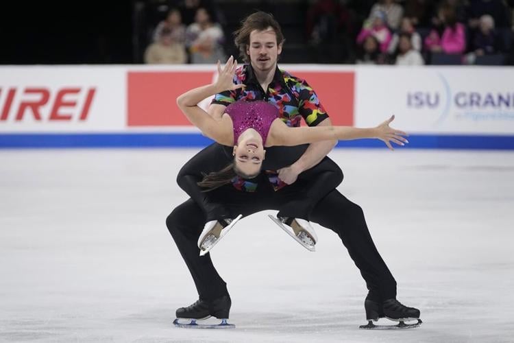 US skaters Isabeau Levito, Bradie Tennell lead after short program at