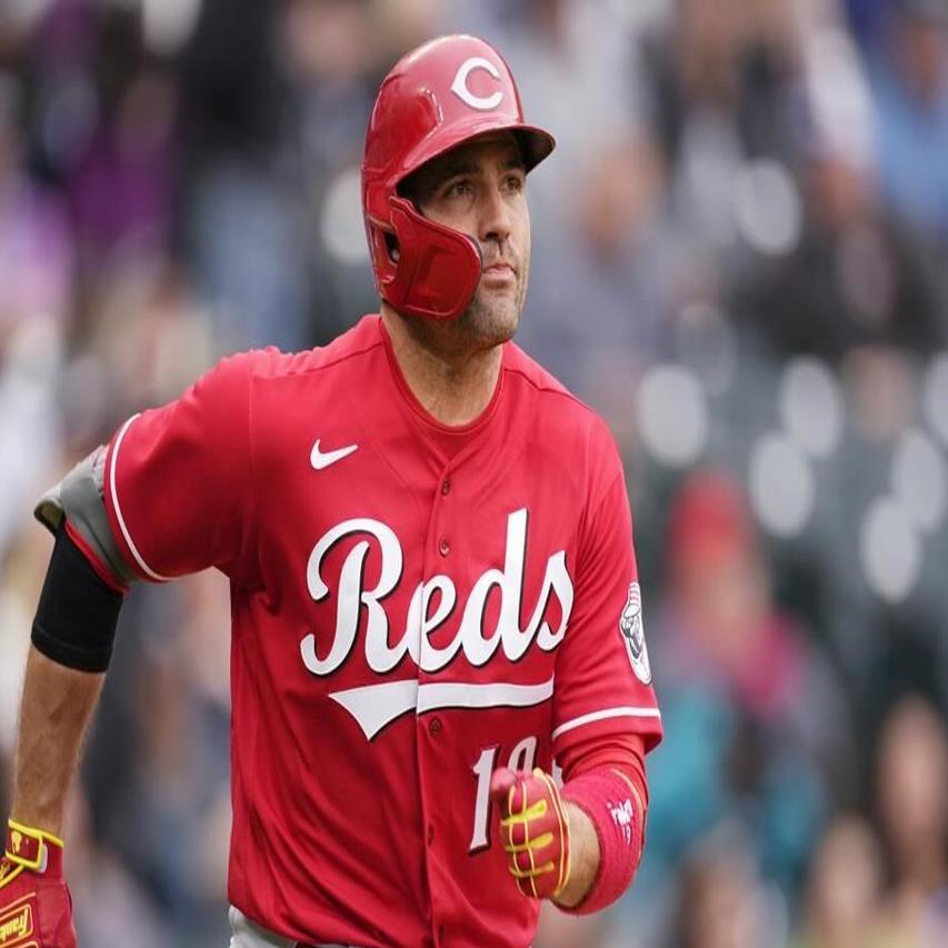 RED MONDAY  A perfect week, Joey Votto's last ride, some