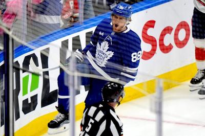 William Nylander shining for Maple Leafs in playoffs: 'Nothing gets to him'