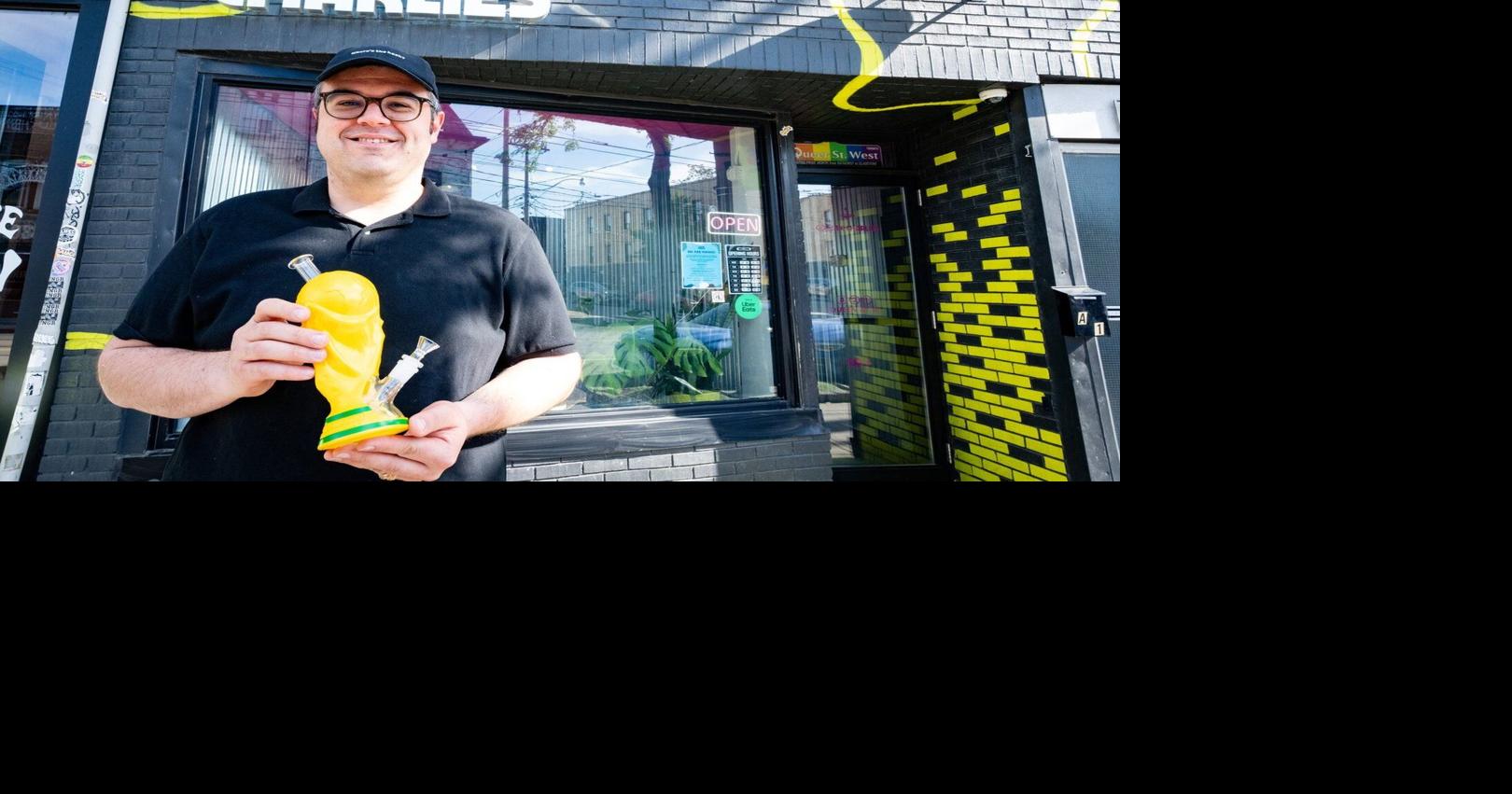 Pot shops have high expectations from World Cup fans, tourists