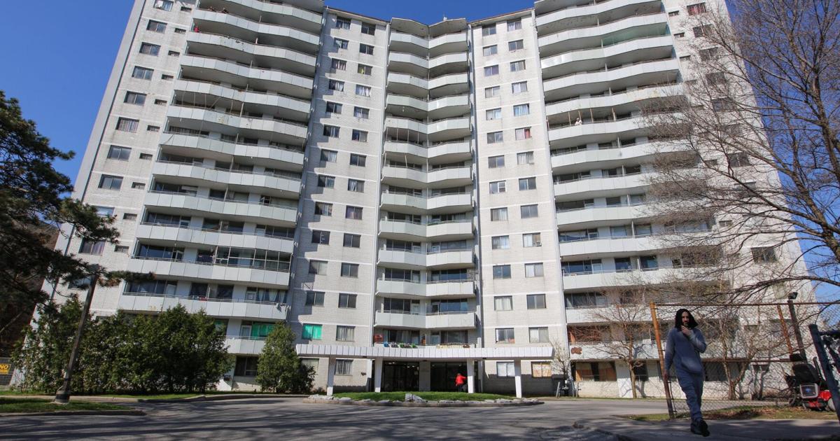 Olivia Chow and Brad Bradford scramble to take credit for landlord crackdown at troubled East York apartment - Toronto Star