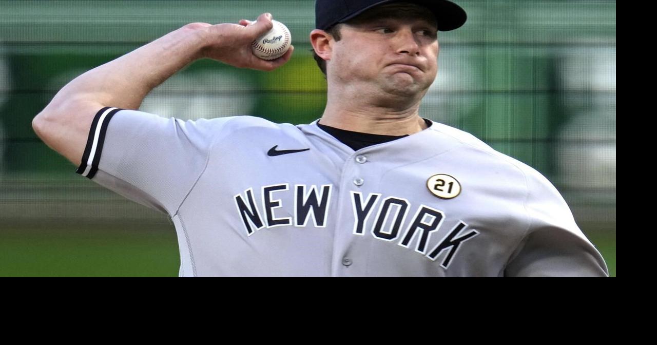 Yankees rally in the ninth to slip past the Pittsburgh Pirates 7-5 on Roberto Clemente Day