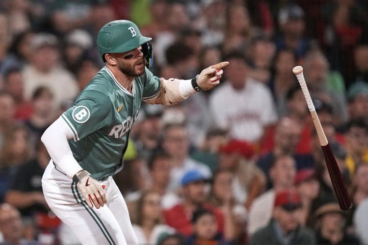 Trevor Story gives Red Sox MLB-best 10th walk-off win of season and a 2-1 victory over Miami Marlins