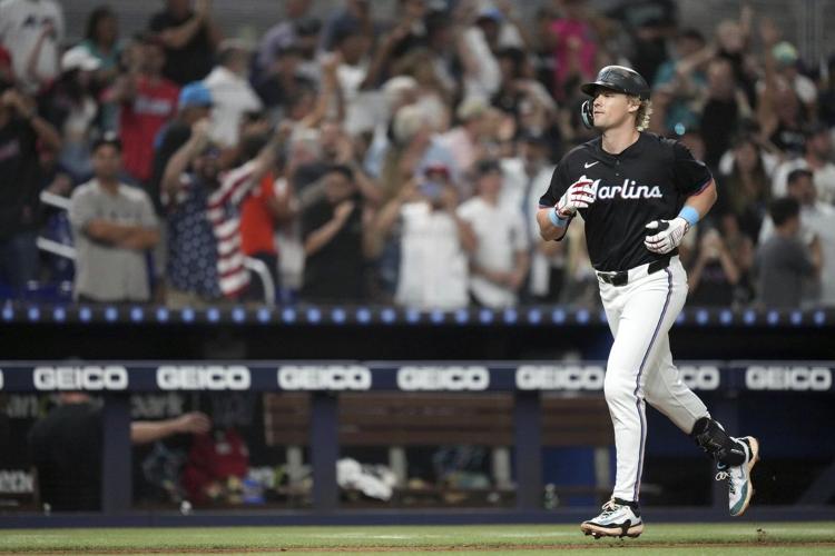 Edwards, Ramírez help Marlins come from behind to beat Yankees 13-12
